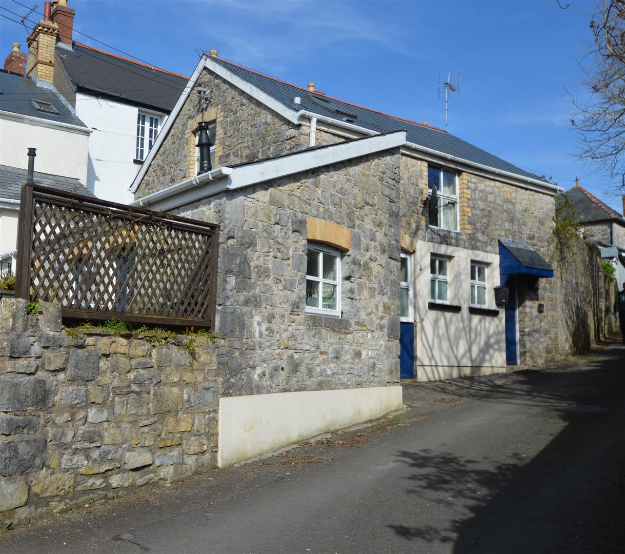 Y Pob Ty, Burial Lane, Llantwit Major, Vale of Glamorgan, CF61 1SD